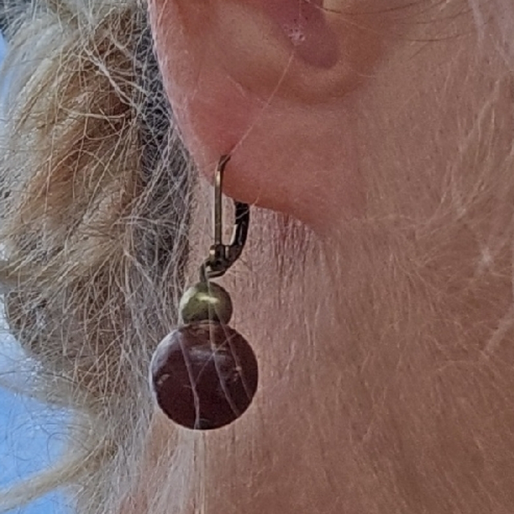 Elegant Brown Drop Earrings - Picture 3 of 5